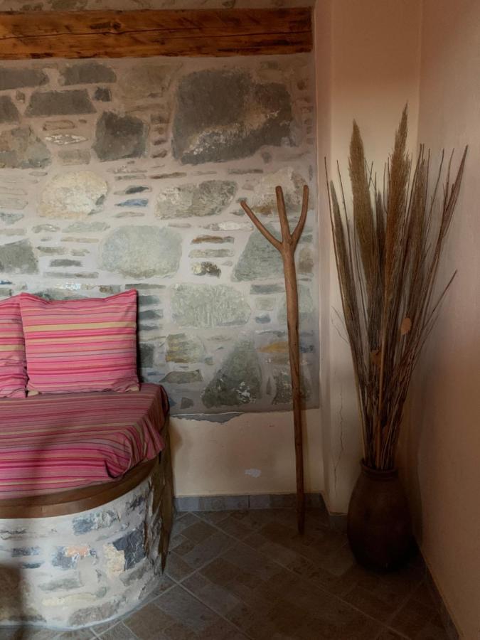 Lithos Homes Volissos Bagian luar foto