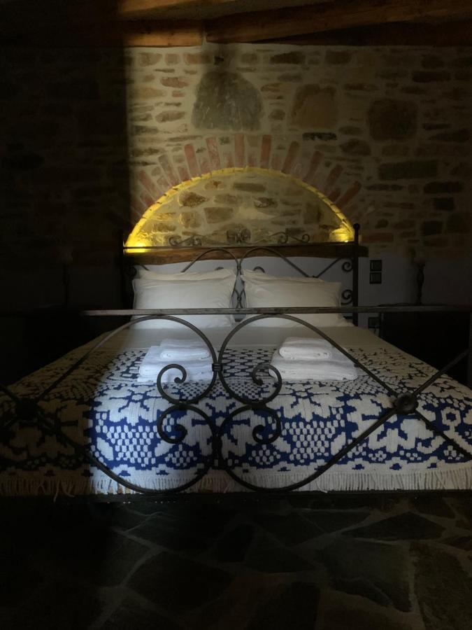 Lithos Homes Volissos Bagian luar foto