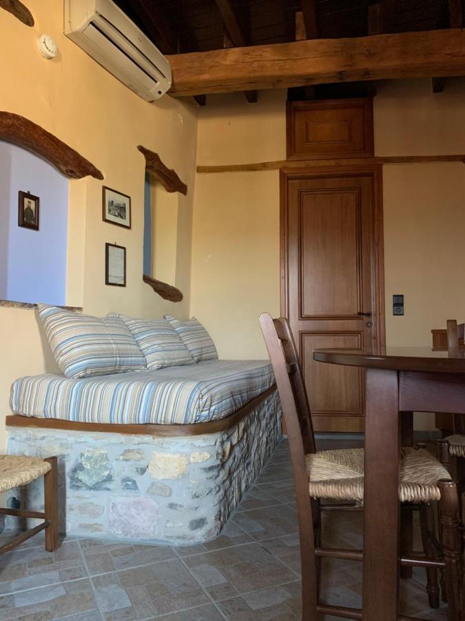 Lithos Homes Volissos Bagian luar foto